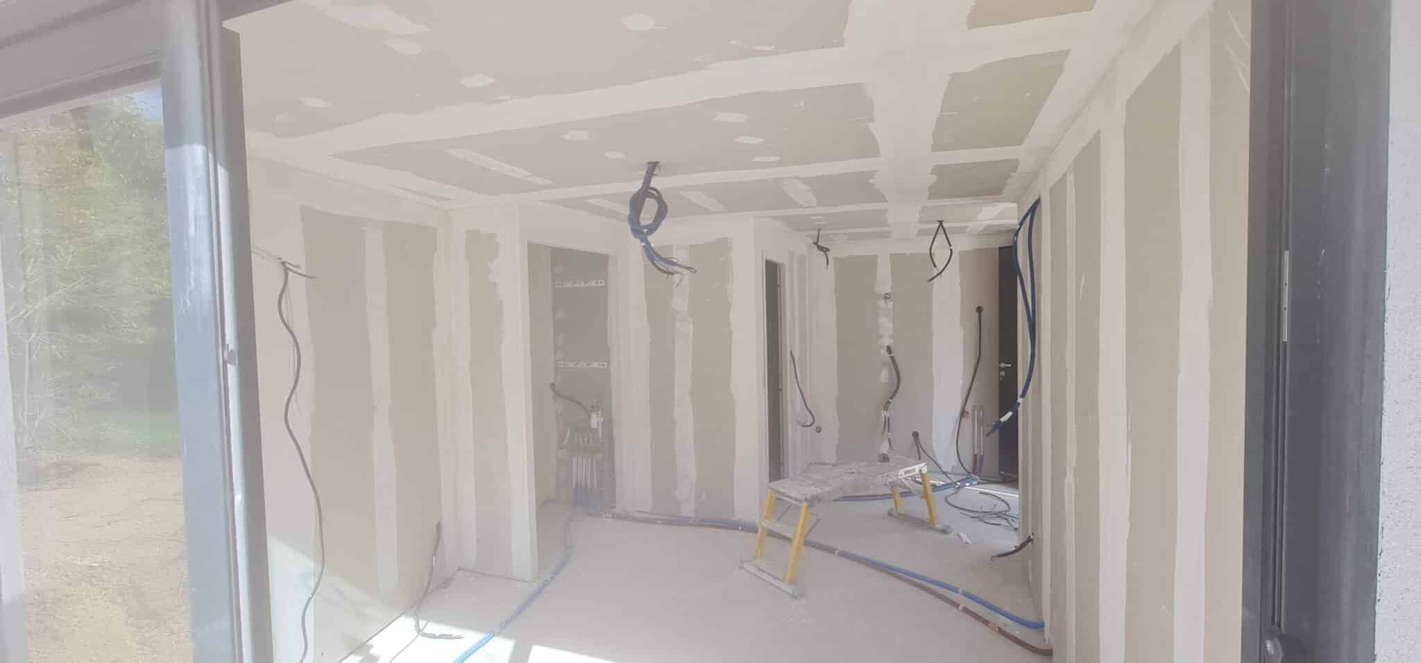 Transformation garage en studio placo Saint-Cyr-sur-Mer.